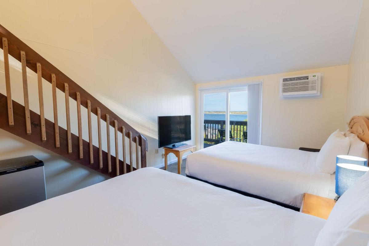 Aspinquid Resort - Housity