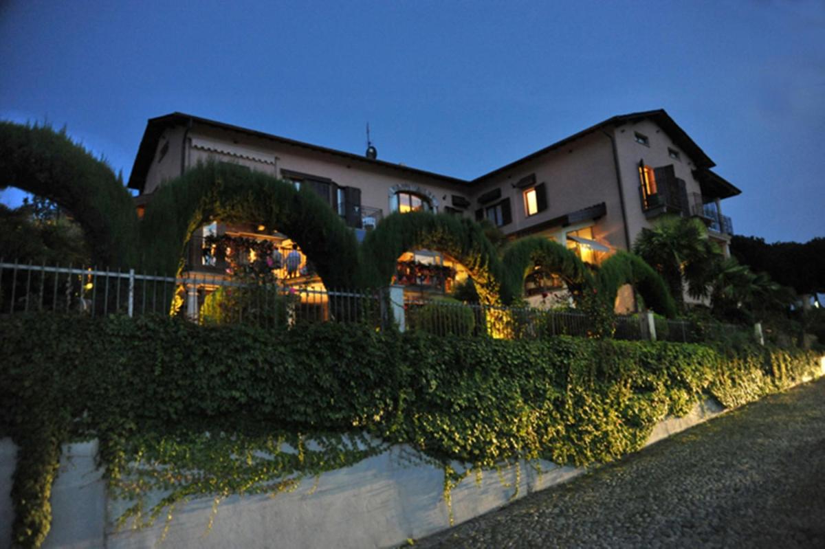 Albergo Ristorante Conca Azzurra - Housity