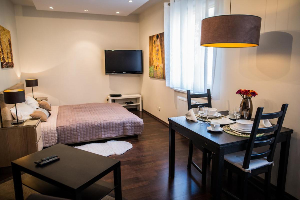 Apartamenty Centrum - Apartbest - Housity