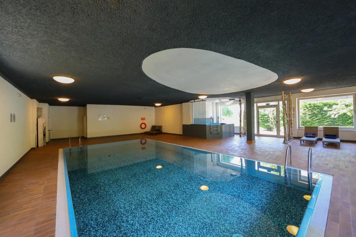 Hotel Regina del Bosco - Housity