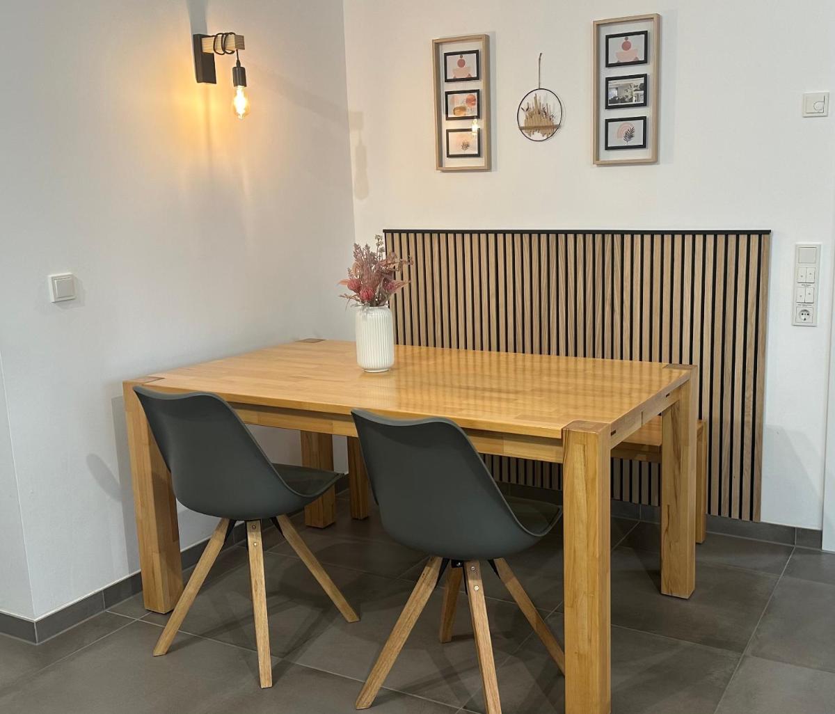 Barrierefreie Ferienwohnung in Winterscheid nahe Köln Bonn bis 4 Personen mit Netflix und mehr - Housity