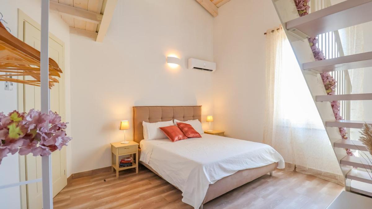 TUSCAN LUXURY APARTMENT in the Centre - with Wi-Fi, Gym, Terrace - Housity