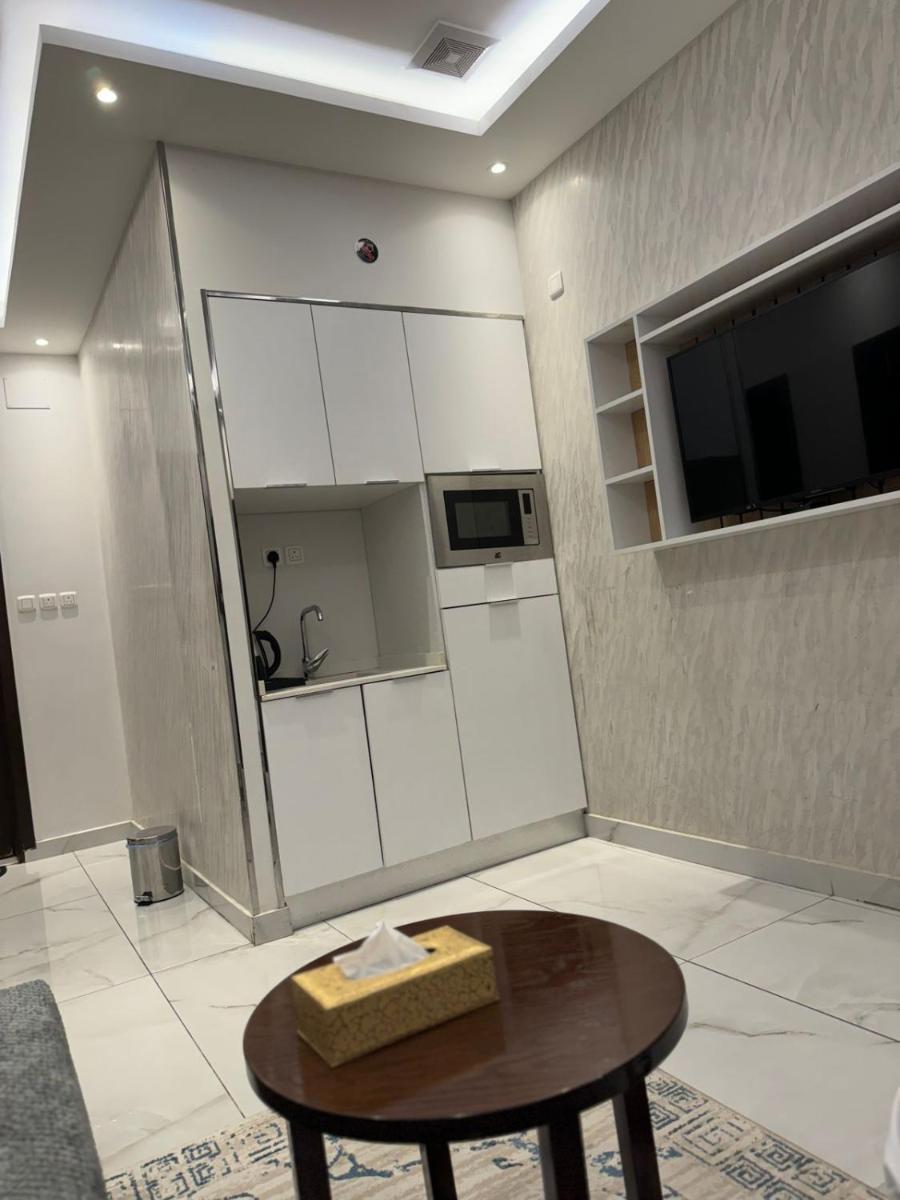 Juri Ahla Al Masayef Furnished Units - Housity