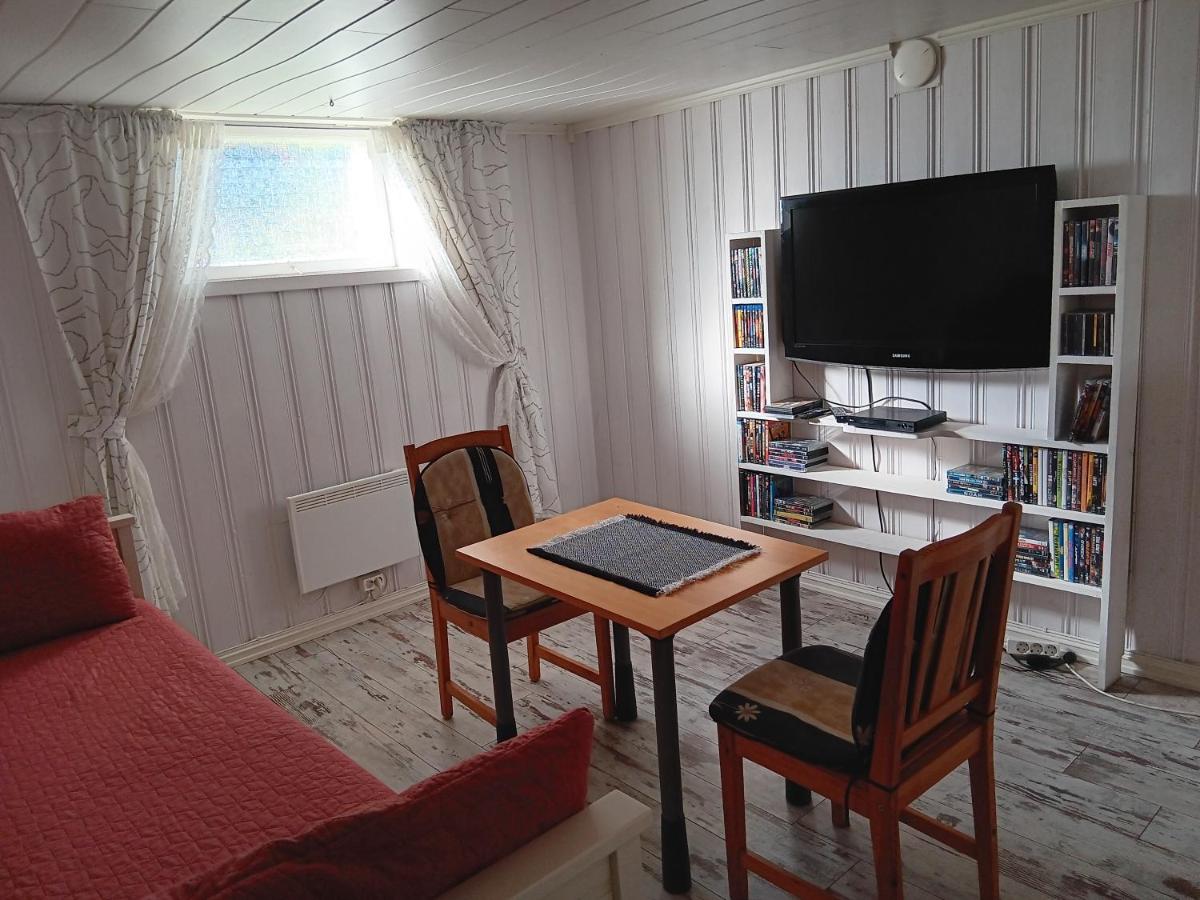 Irina & Paul House at Krokedal - Housity