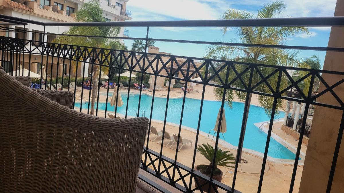 Piscina en o cerca de Doubletree By Hilton La Torre Golf Resort