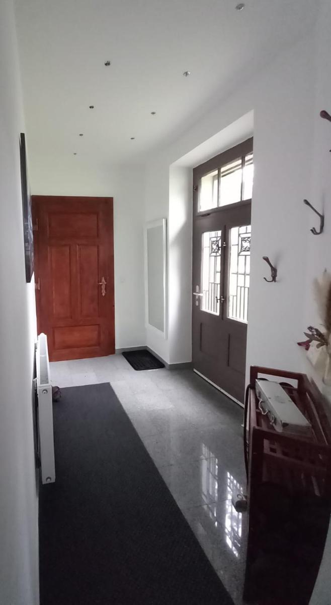 Ferienwohnung Gutshaus Klitzschen - Housity