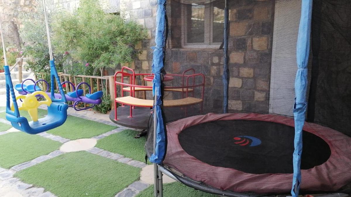 Bayt Alhagar residance بيت الحجر للضيافة الجبل الأخضر - Housity