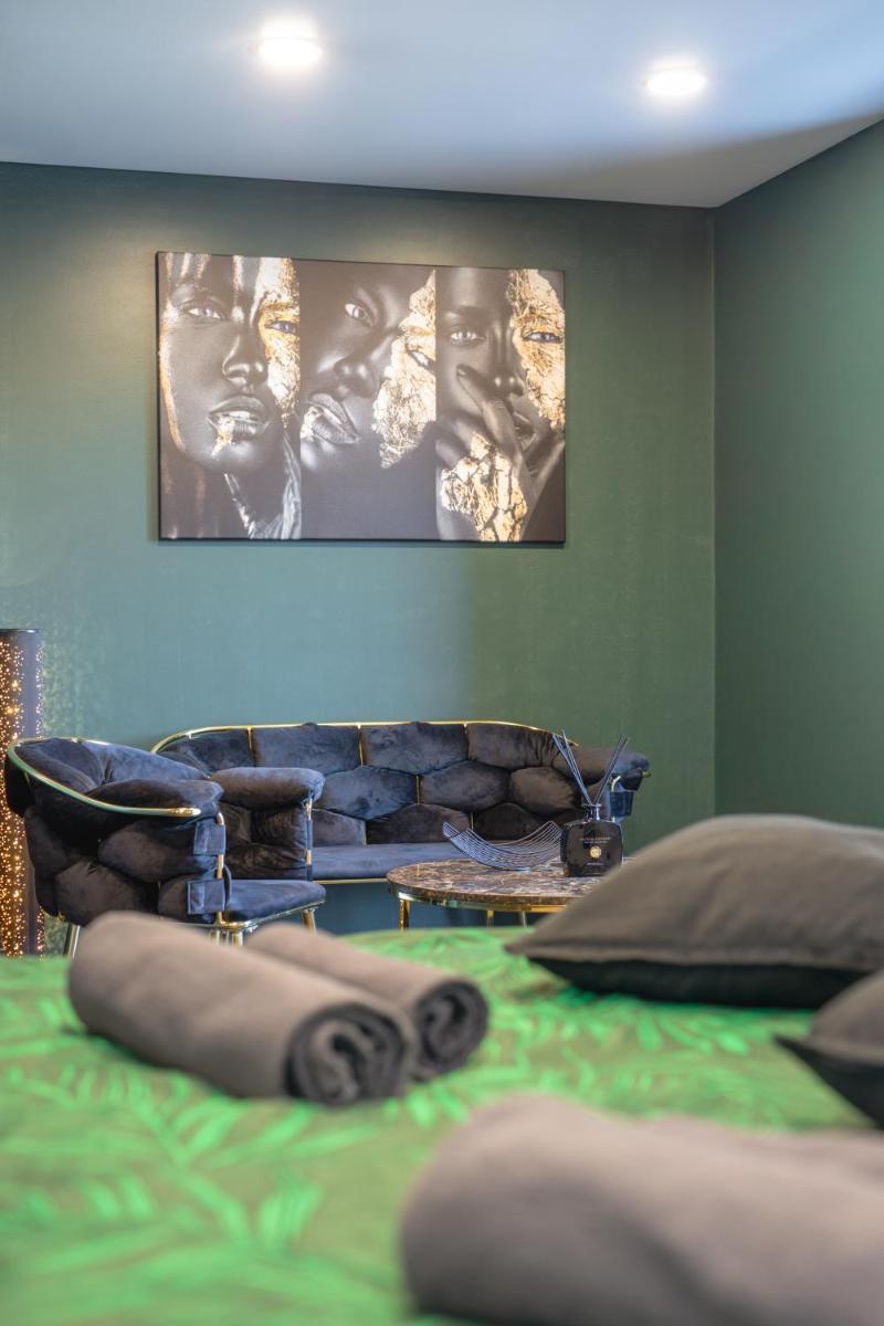 Apartments in Kaunas city centre with Jacuzzi bath - Housity
