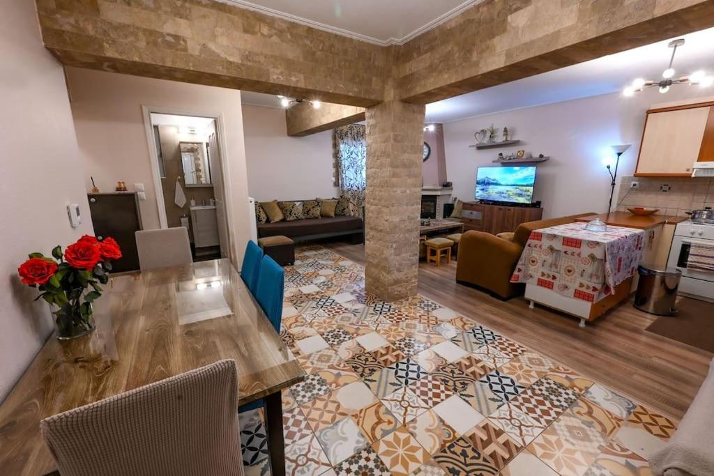Quiet Family Apartment - Housity