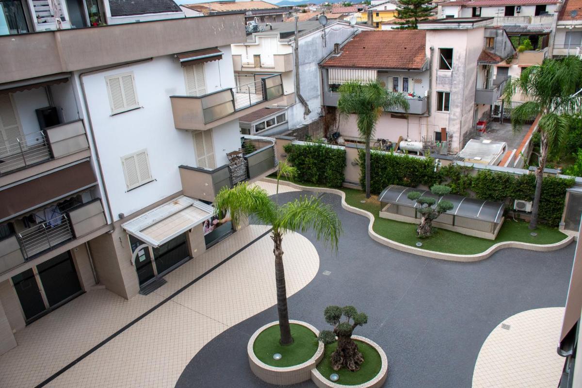 Casa Vacanza LaReggia con garage - Housity