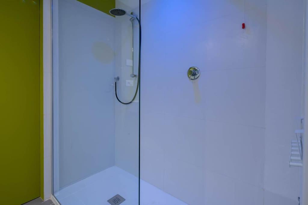Rialto Green Design Apartment - Housity