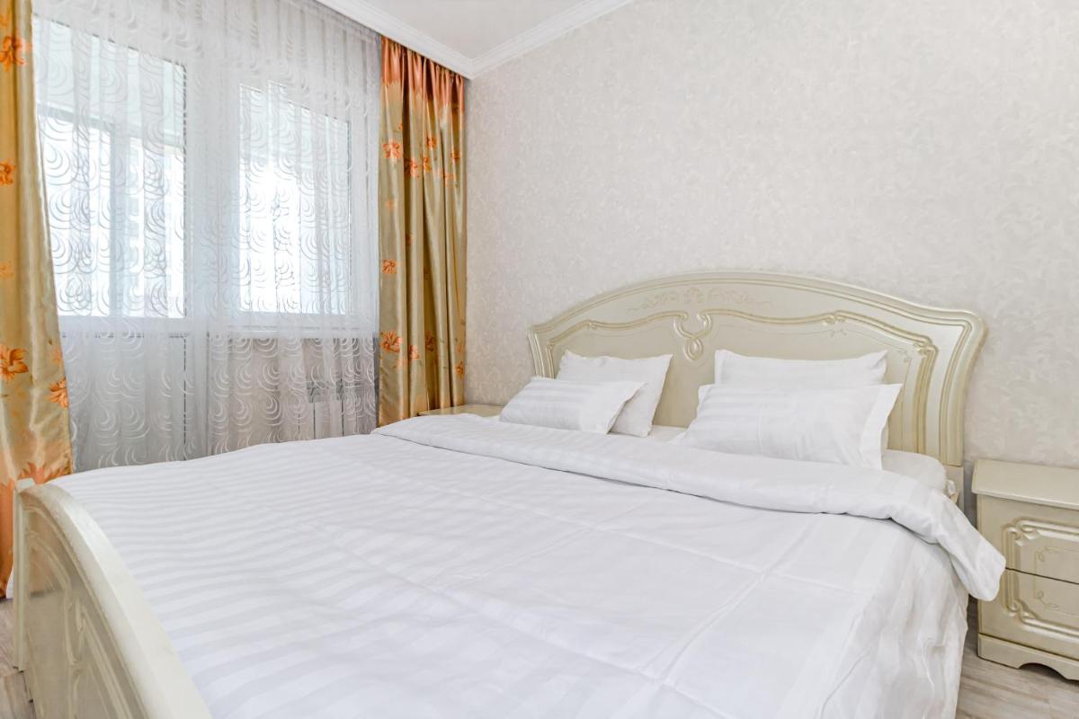 Apartments 7 Я-14 - Housity