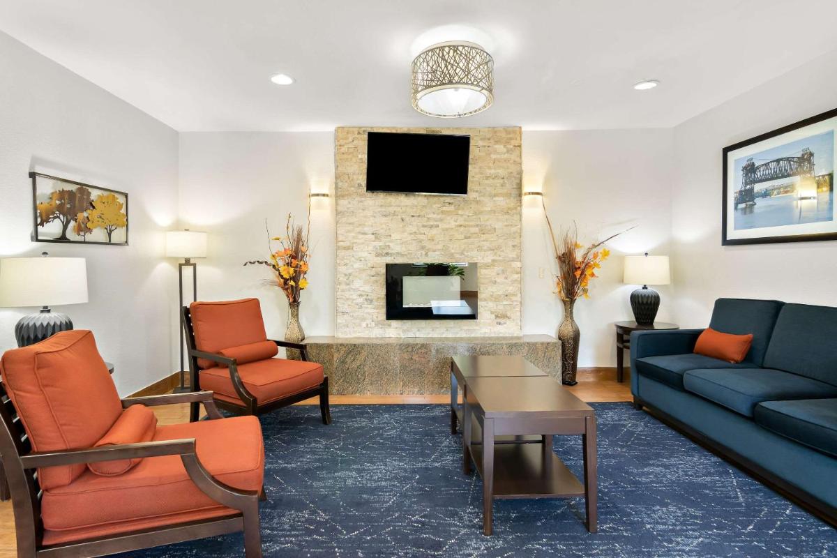 Comfort Inn Joliet West I-80 - Housity