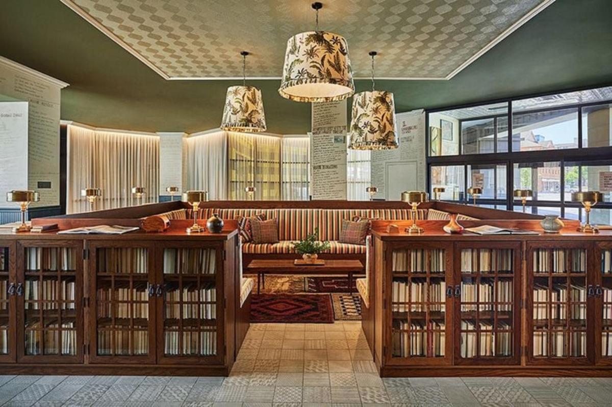 Graduate by Hilton Iowa City - Housity