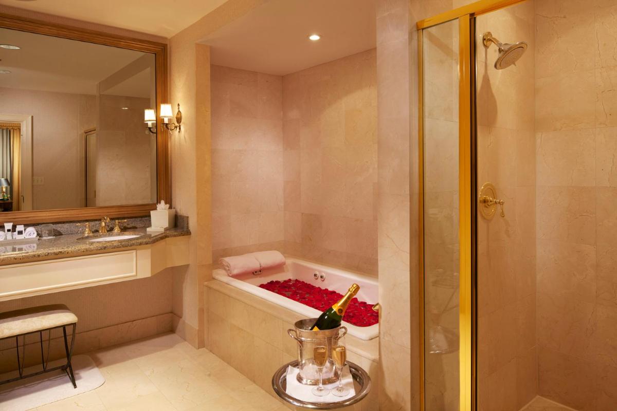 JW Marriott Miami - Housity