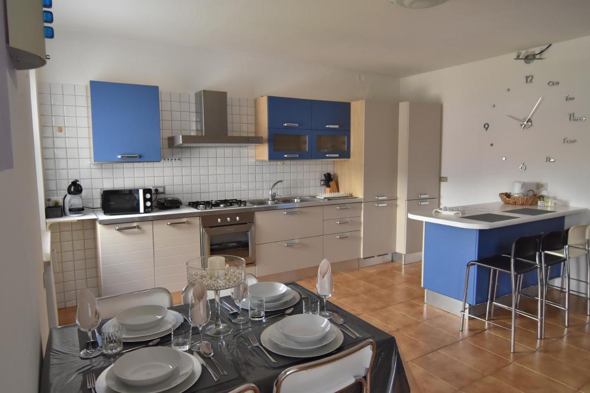 Appartamento Da Romina con parcheggio gratuito - Housity