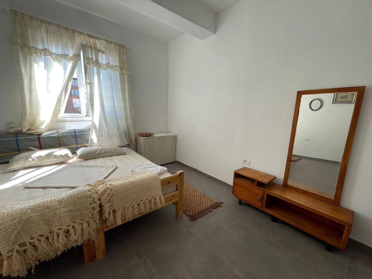 Villa Elena - Housity