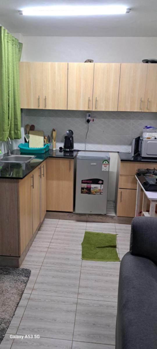 Swanky Stays - Housity