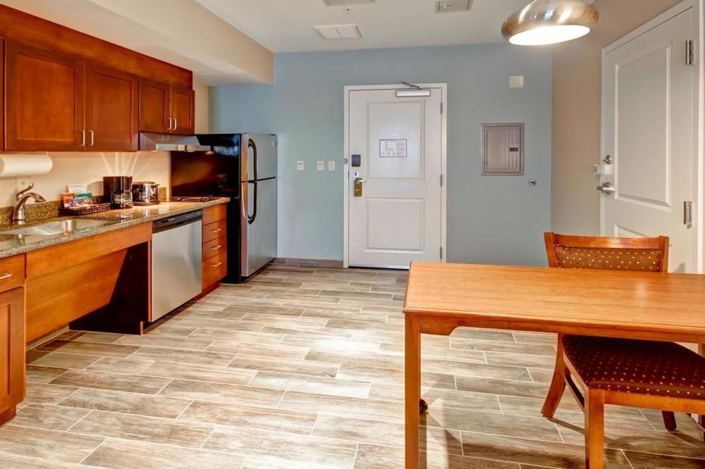 Homewood Suites by Hilton Greeley - Housity