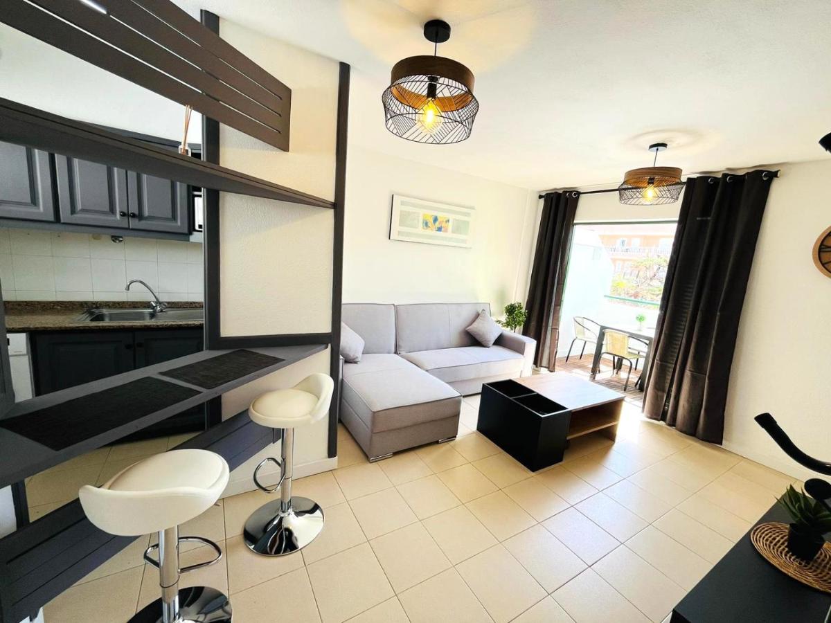 silent apartment with cozy terrace and ocean view - Housity
