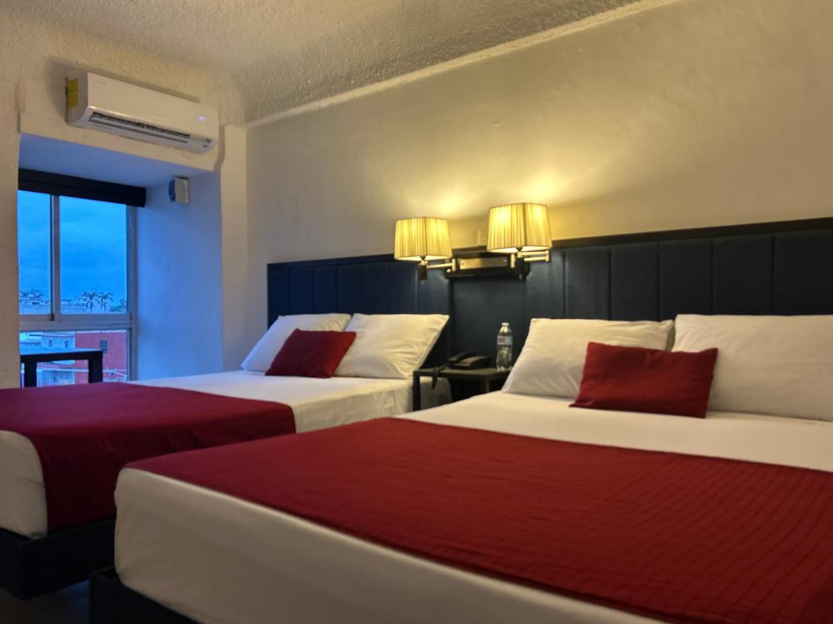 Choco's Hotel - Housity