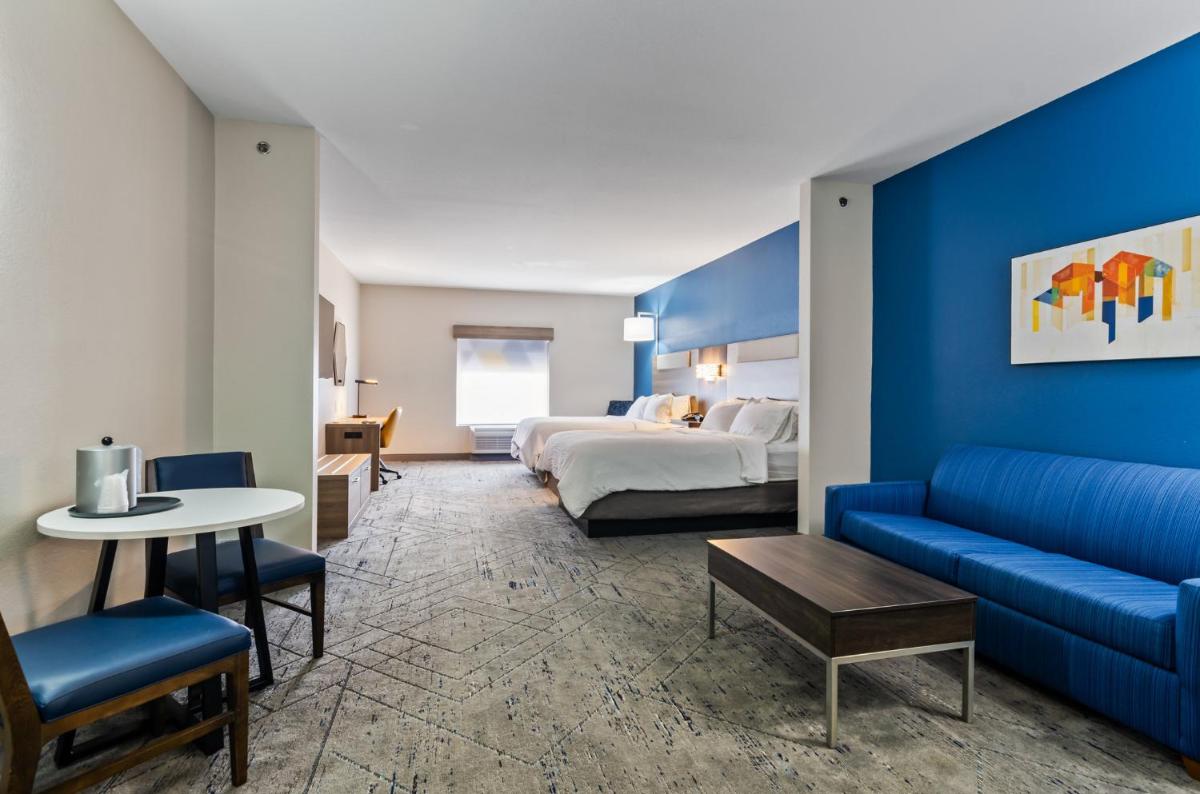 Holiday Inn Express & Suites Wytheville by IHG - Housity