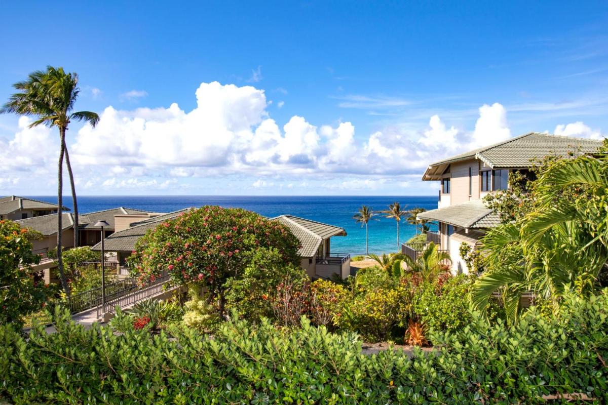 KBM Resorts: Kapalua Bay Villas KBV-17G4 Ocean Front Free Rental Car - Housity