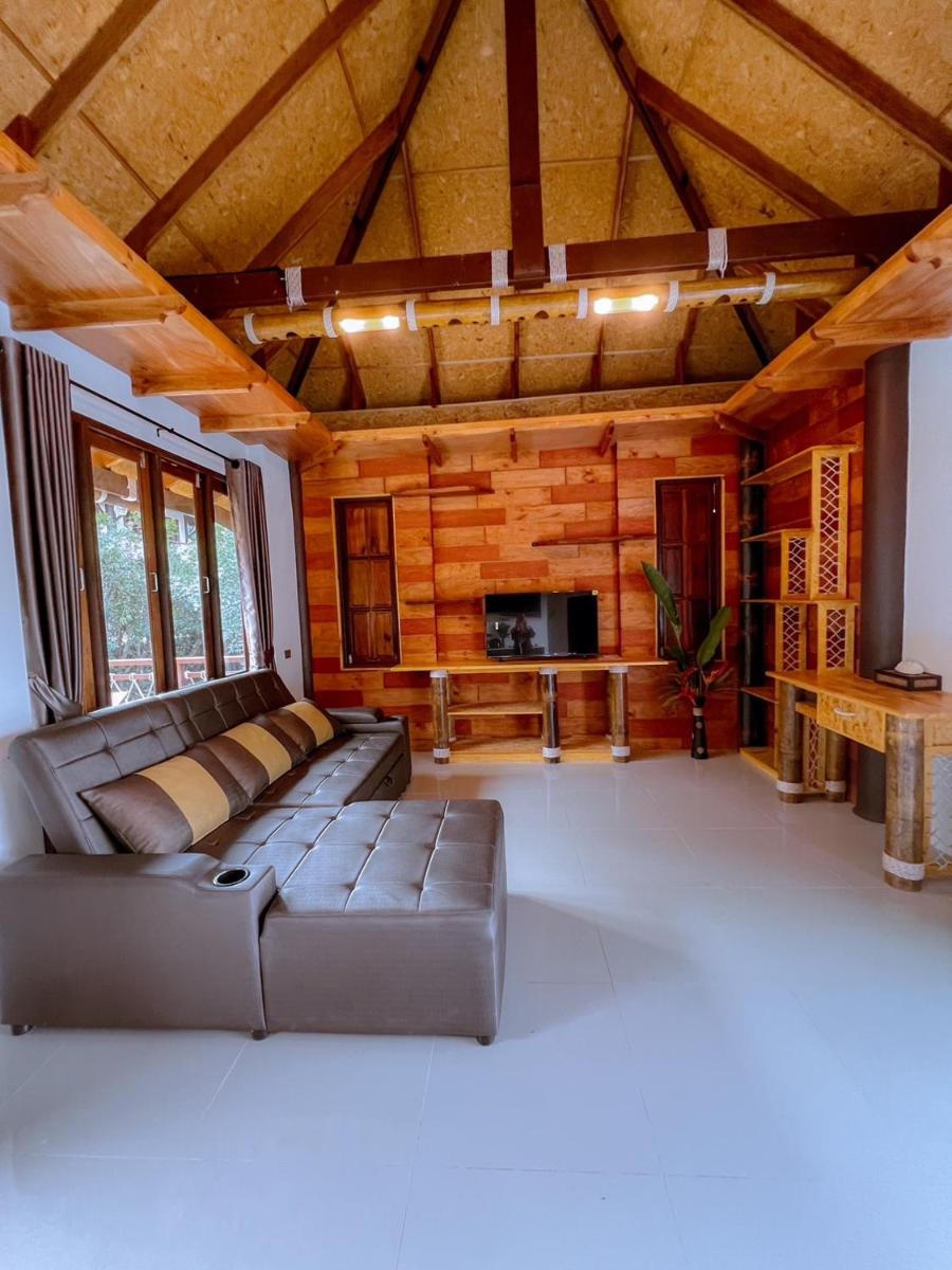 Puteri Lanta Family Villas - Housity