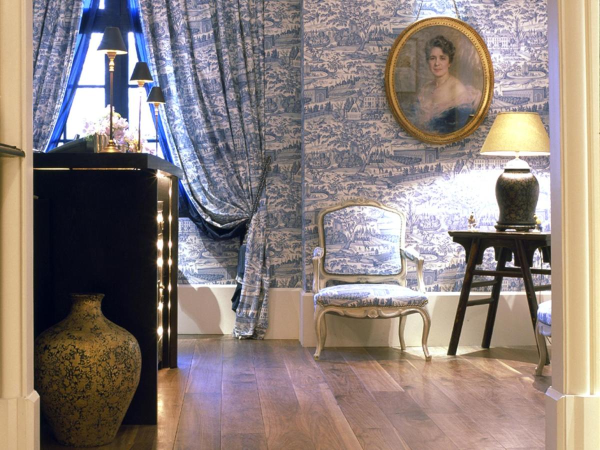 Coin salon dans l'établissement Le Royal Hotel Lyon - MGallery Collection