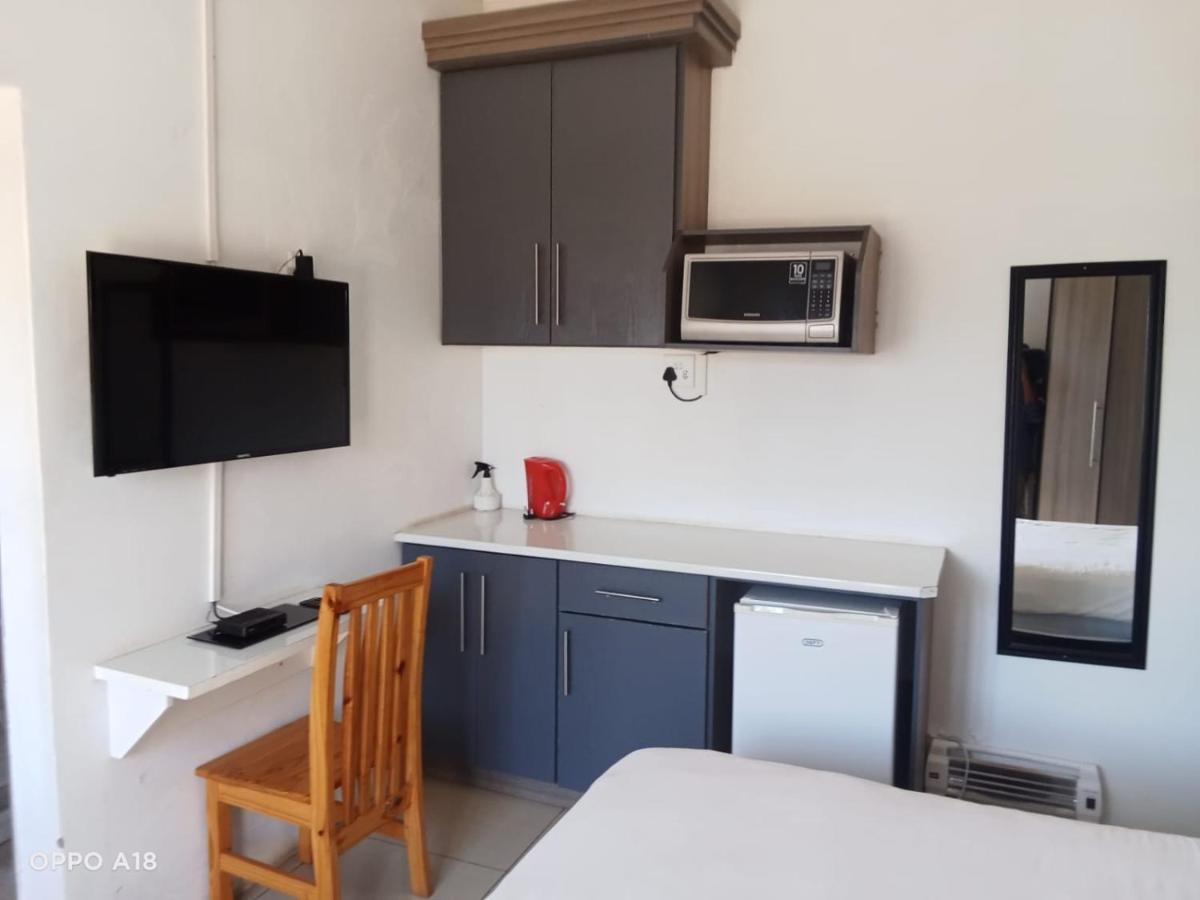 The View Guestlodge - Housity