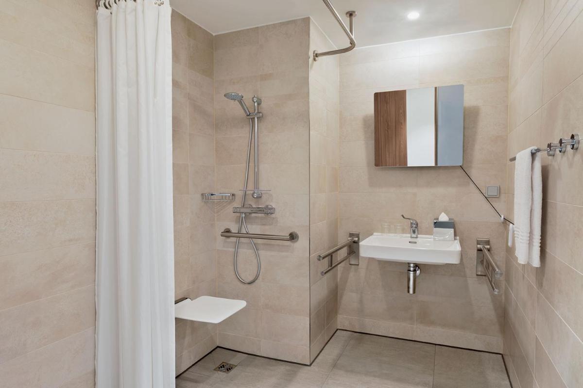 Courtyard by Marriott Szczecin City - Hizvo