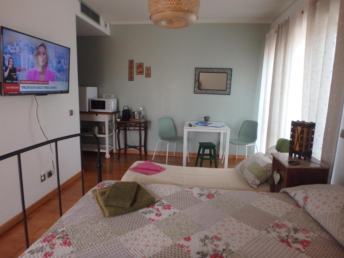 Suite na Casa da Andreia - Housity