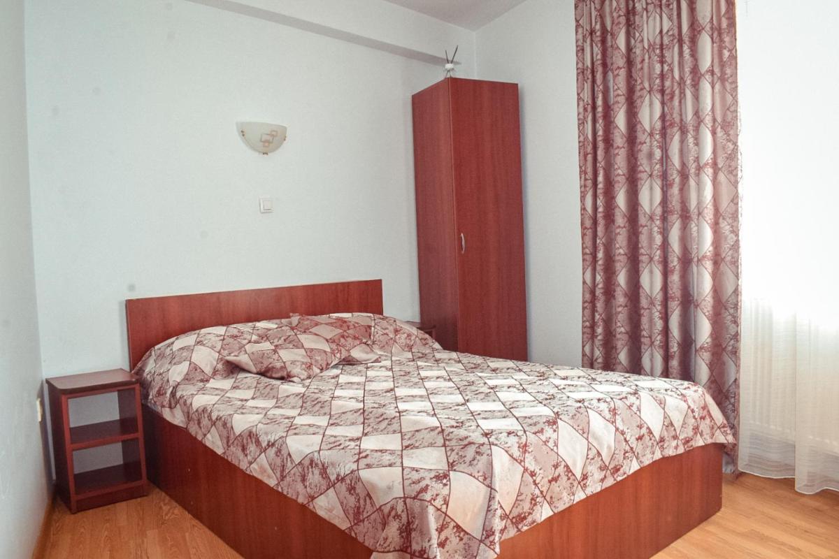 Pensiunea Belvedere - Housity