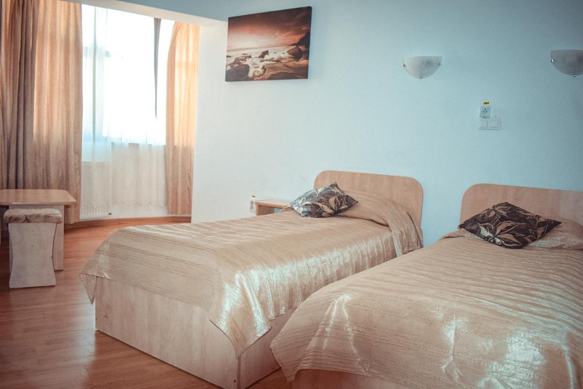 Pensiunea Belvedere - Housity