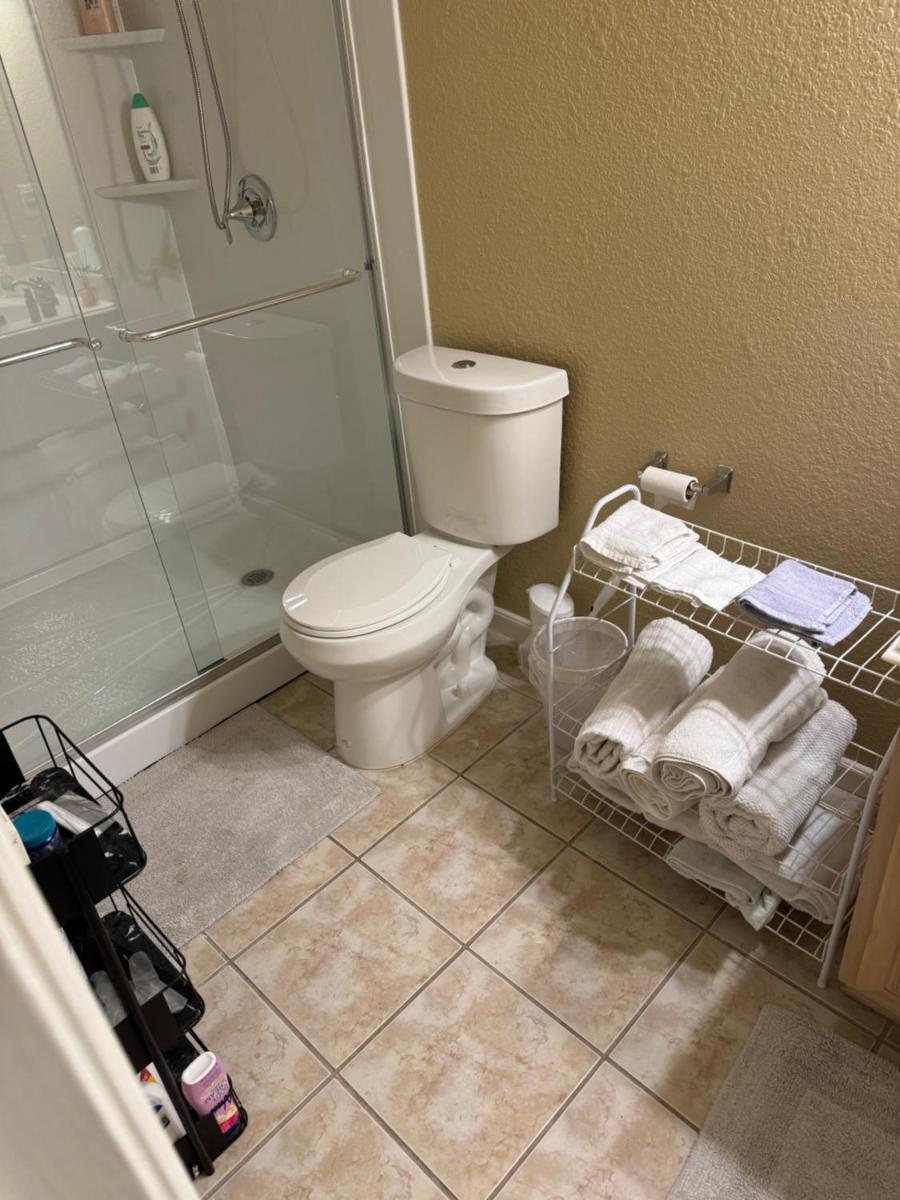 House 8122 - Housity