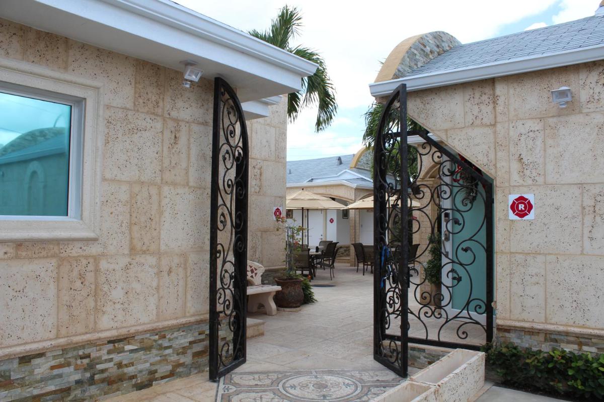 Casa Pellegrino Boutique Hotel - Housity