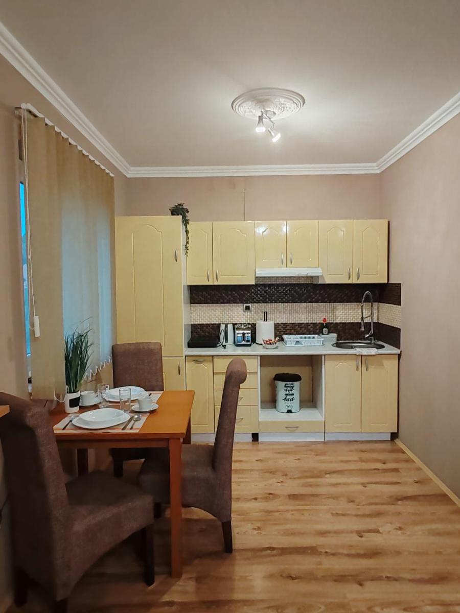 Sun and river Apartments - Housity