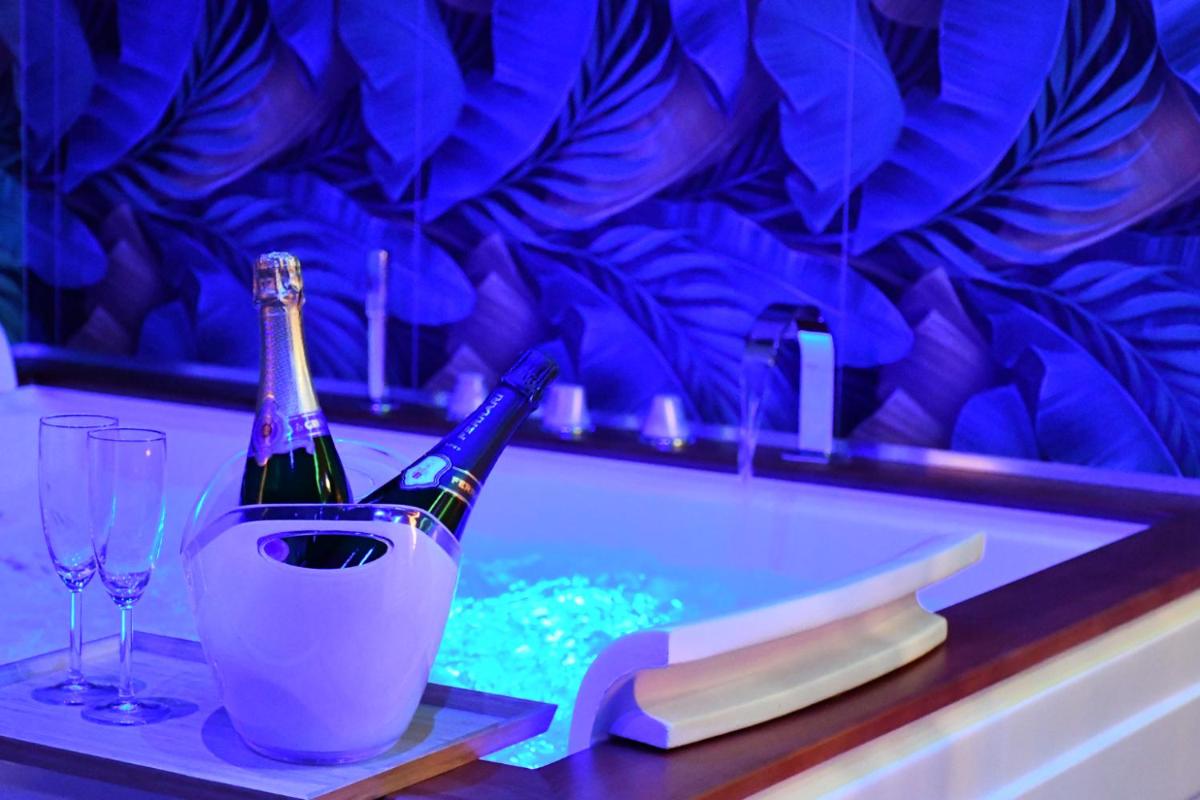 Dimora il Tartufo Relax e Benessere con Spa Privata - Housity