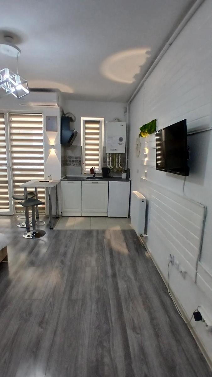 Sfanta Agnes self check in - Housity