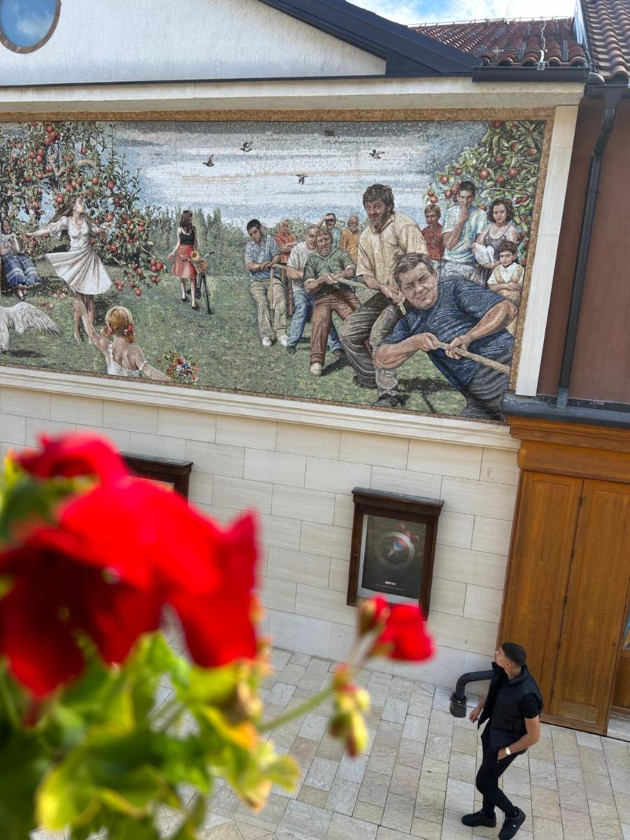 Turistički centar Andrićgrad - Housity