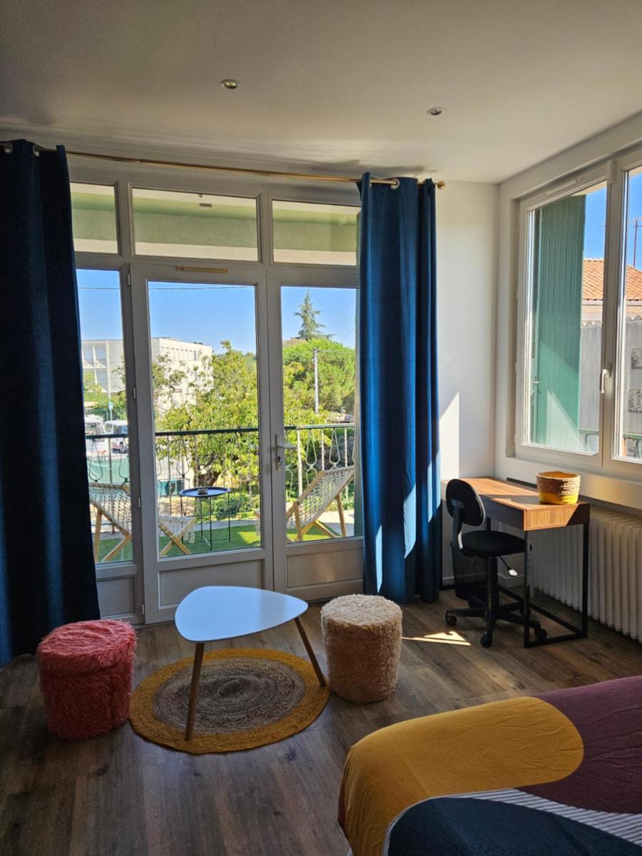 Maison spacieuse et confortable - Places de parking - Housity