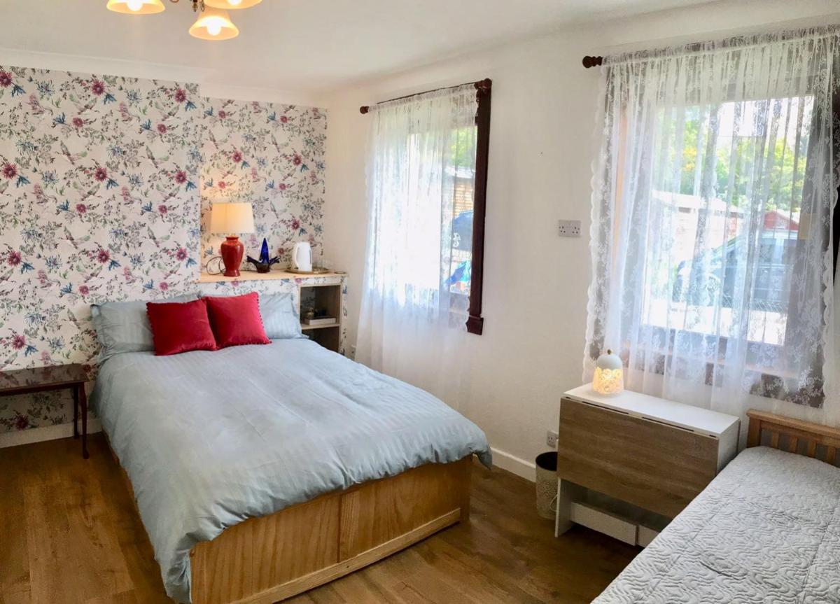 Skye View-Skye Bridge House - Housity