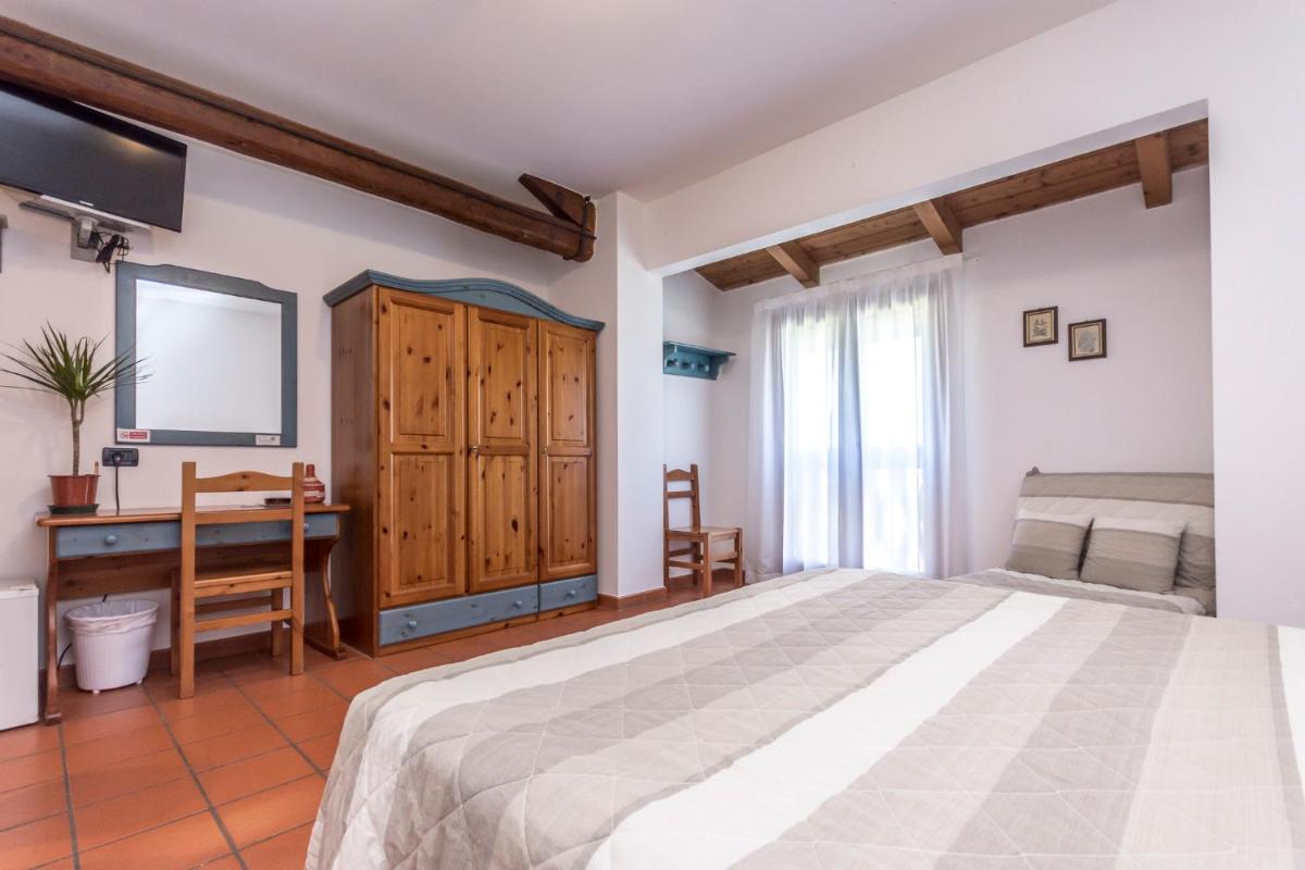 Hotel Residence - Il Giardino del Cigno - Housity