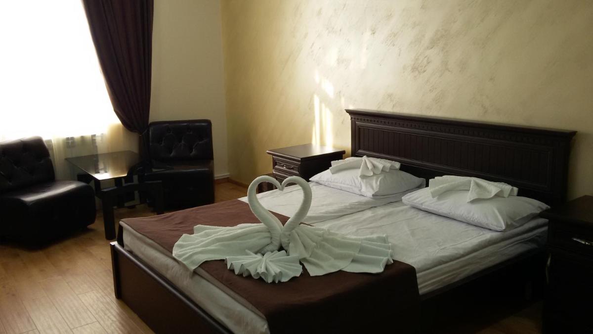 Best View Hotel - Housity