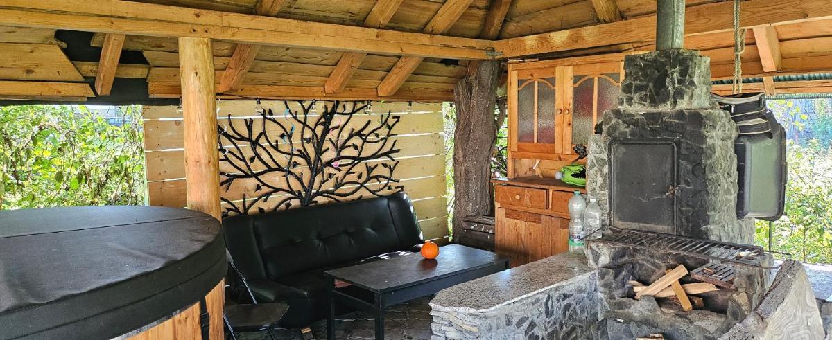Ranczo pod Babią Górą - Housity