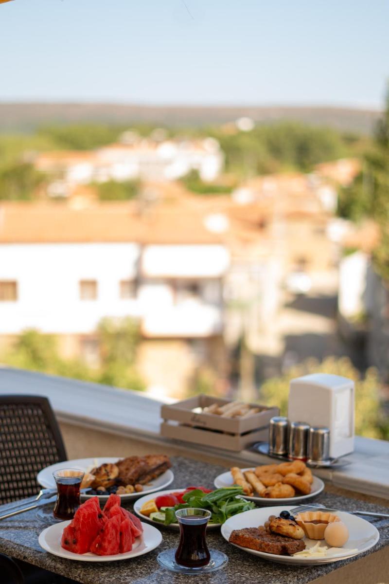 İmroz Adali's Butik Otel - Housity