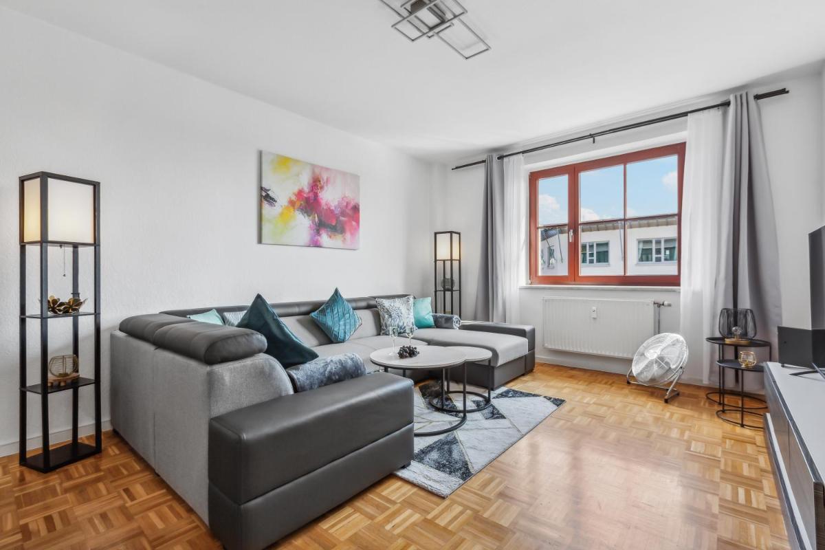Modernes City-Apartment zentral am Hasselbachplatz - Hizvo