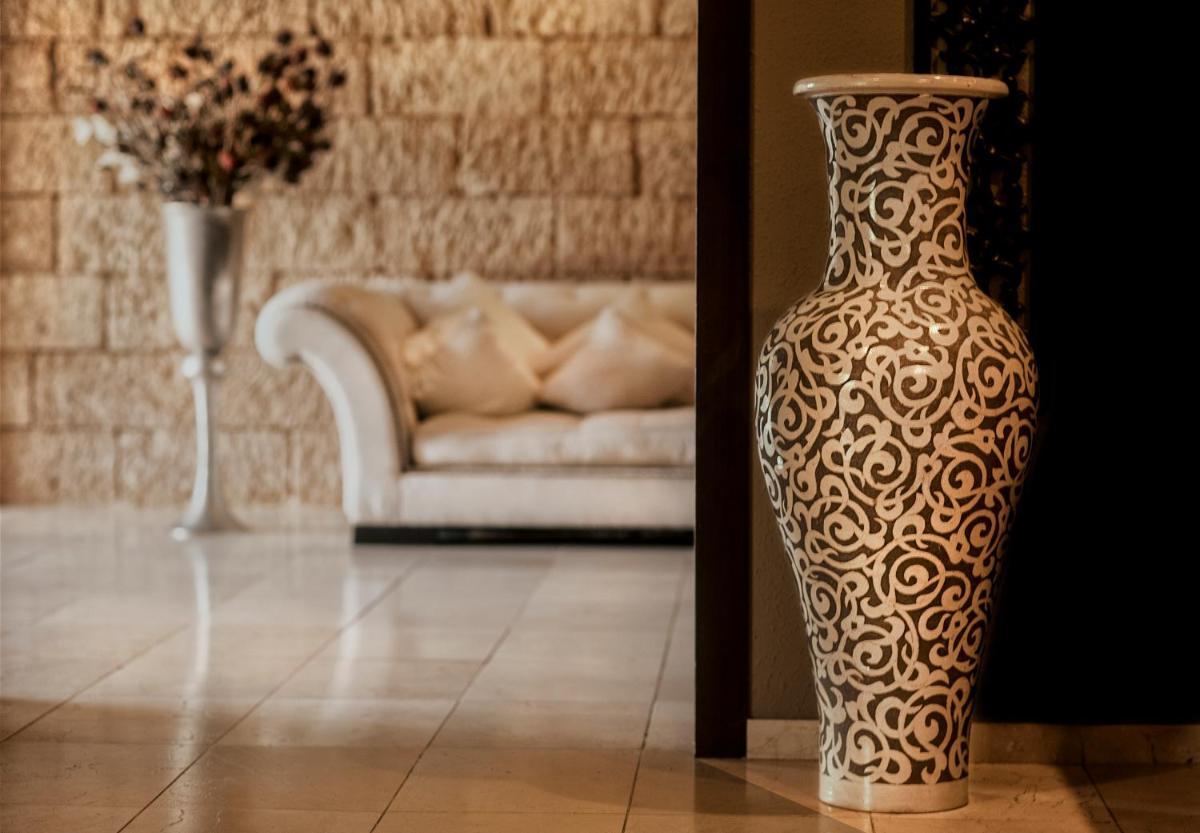 Zona de estar de SWISS MORAIRA HOTEL & SPA - Adults only