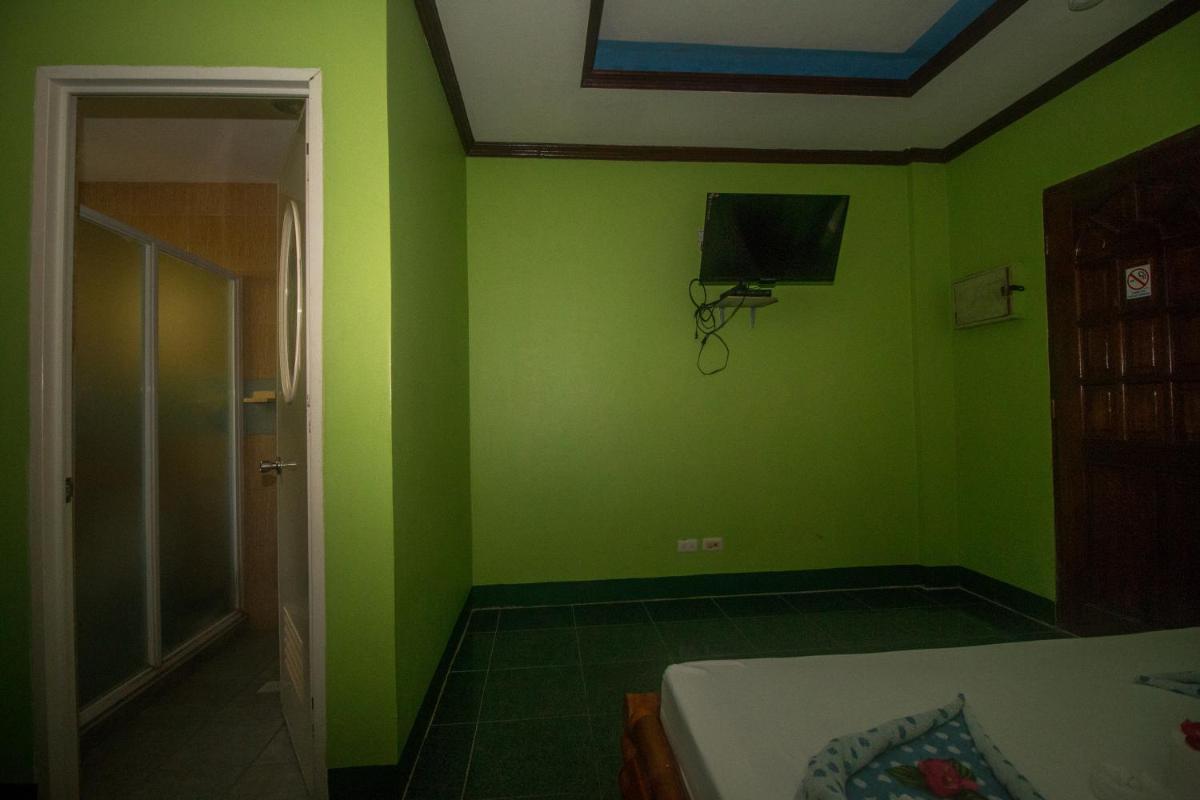 Moonlight Resort - Housity