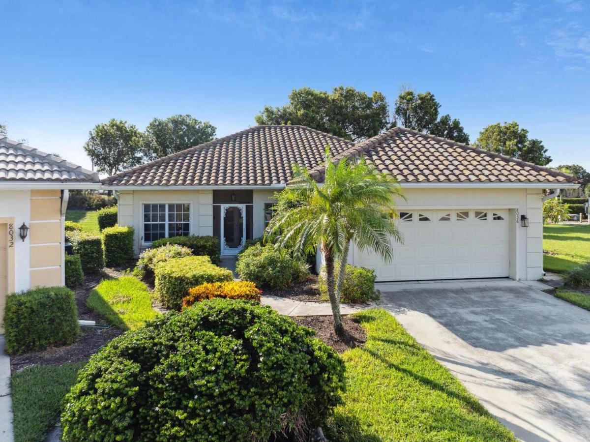 Fantastic Weekly Rental Pool Home in Falcons Glen of Lely - Naples, Florida! - Housity